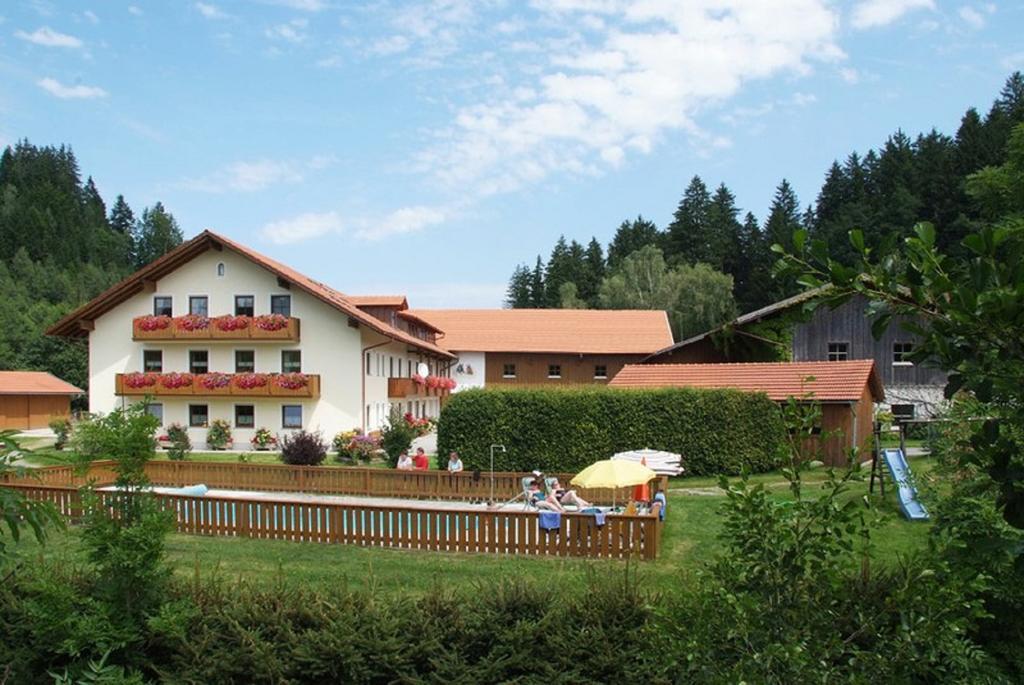 Kollnburg Ferienbauernhof Mehlbach旅馆 外观 照片